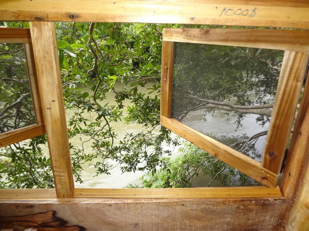 Kumbuk Tree House Villa Tissamaharama Phòng bức ảnh