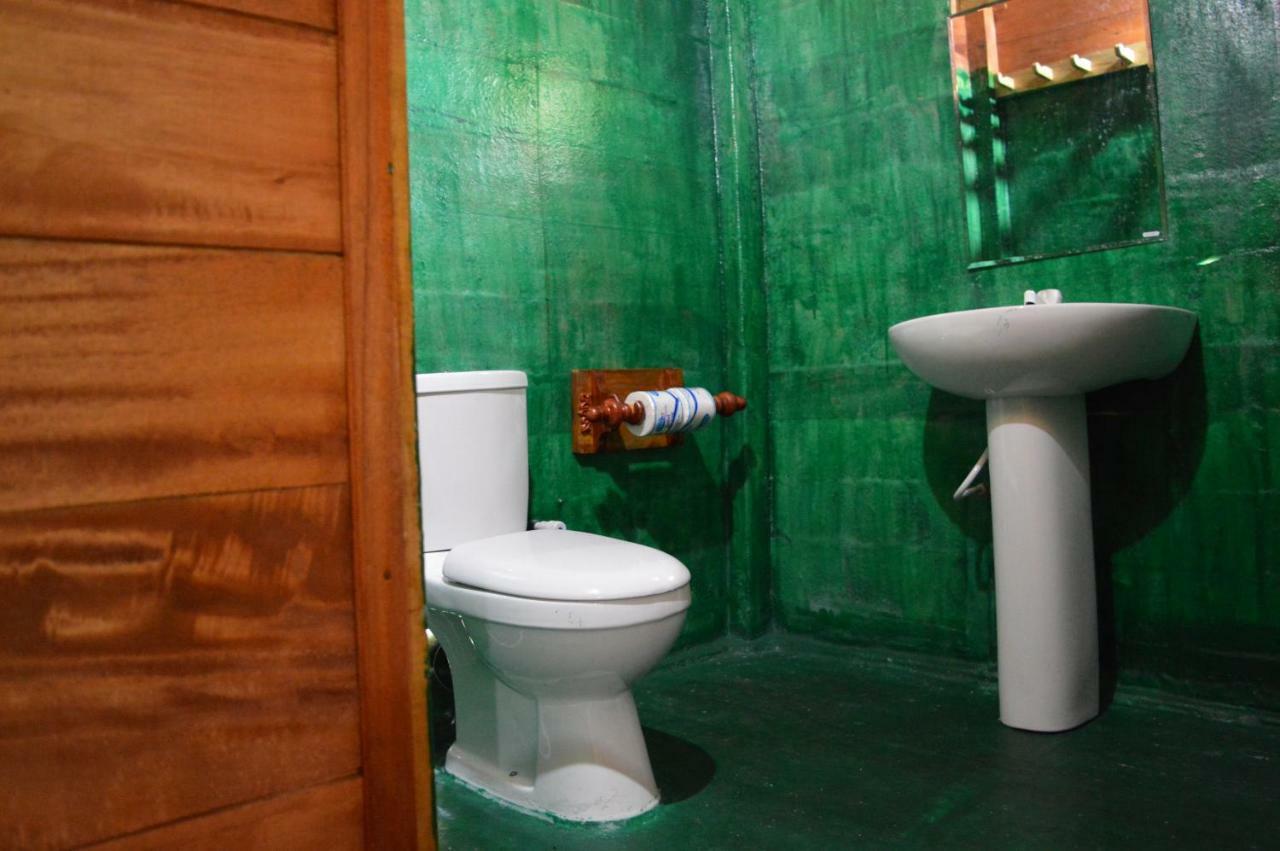 Kumbuk Tree House Villa Tissamaharama Ngoại thất bức ảnh