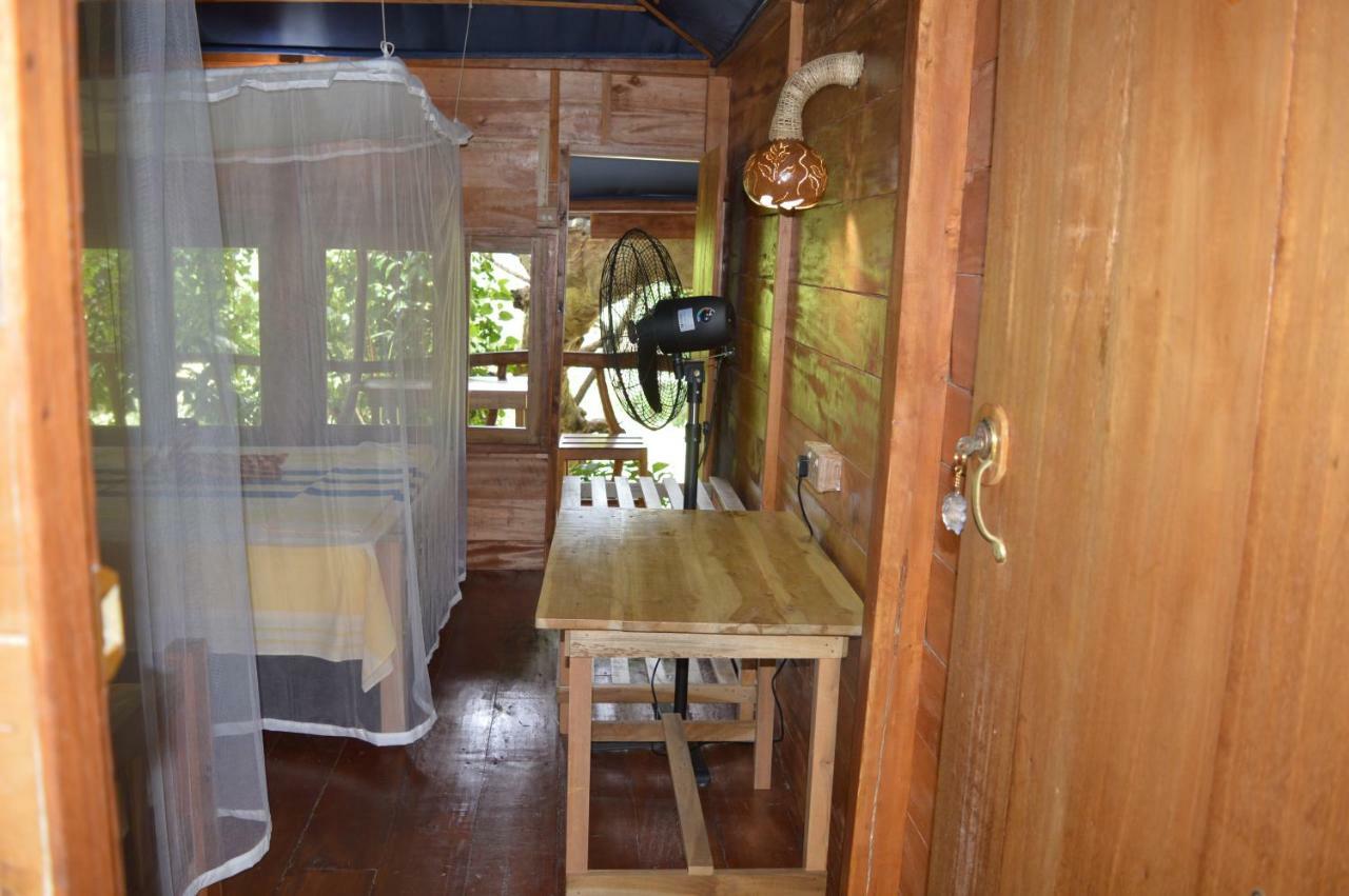 Kumbuk Tree House Villa Tissamaharama Ngoại thất bức ảnh